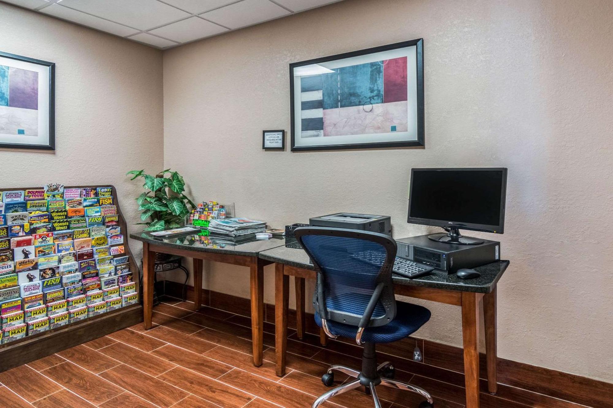 Comfort Inn & Suites Panama City North Екстериор снимка