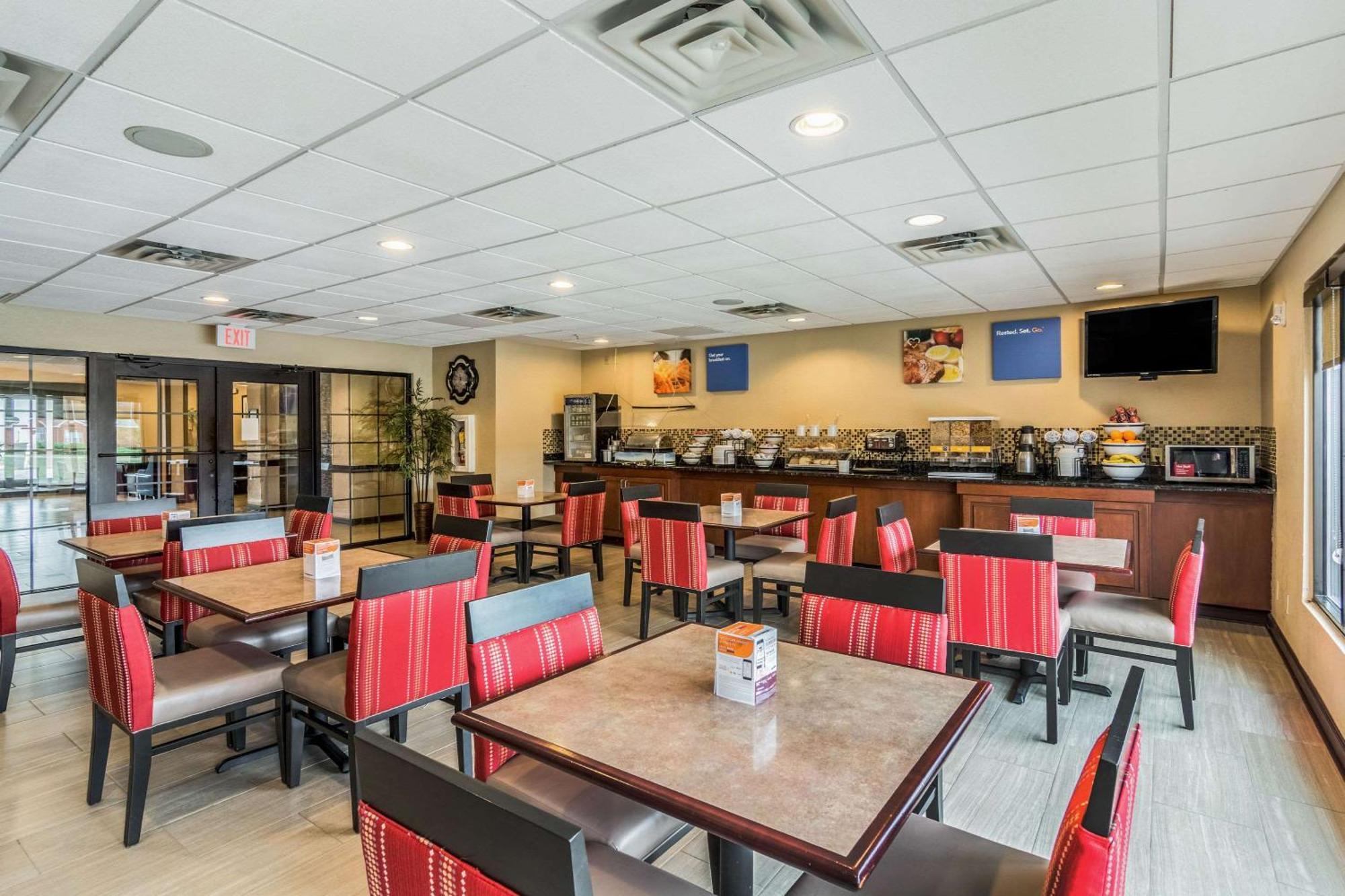 Comfort Inn & Suites Panama City North Екстериор снимка