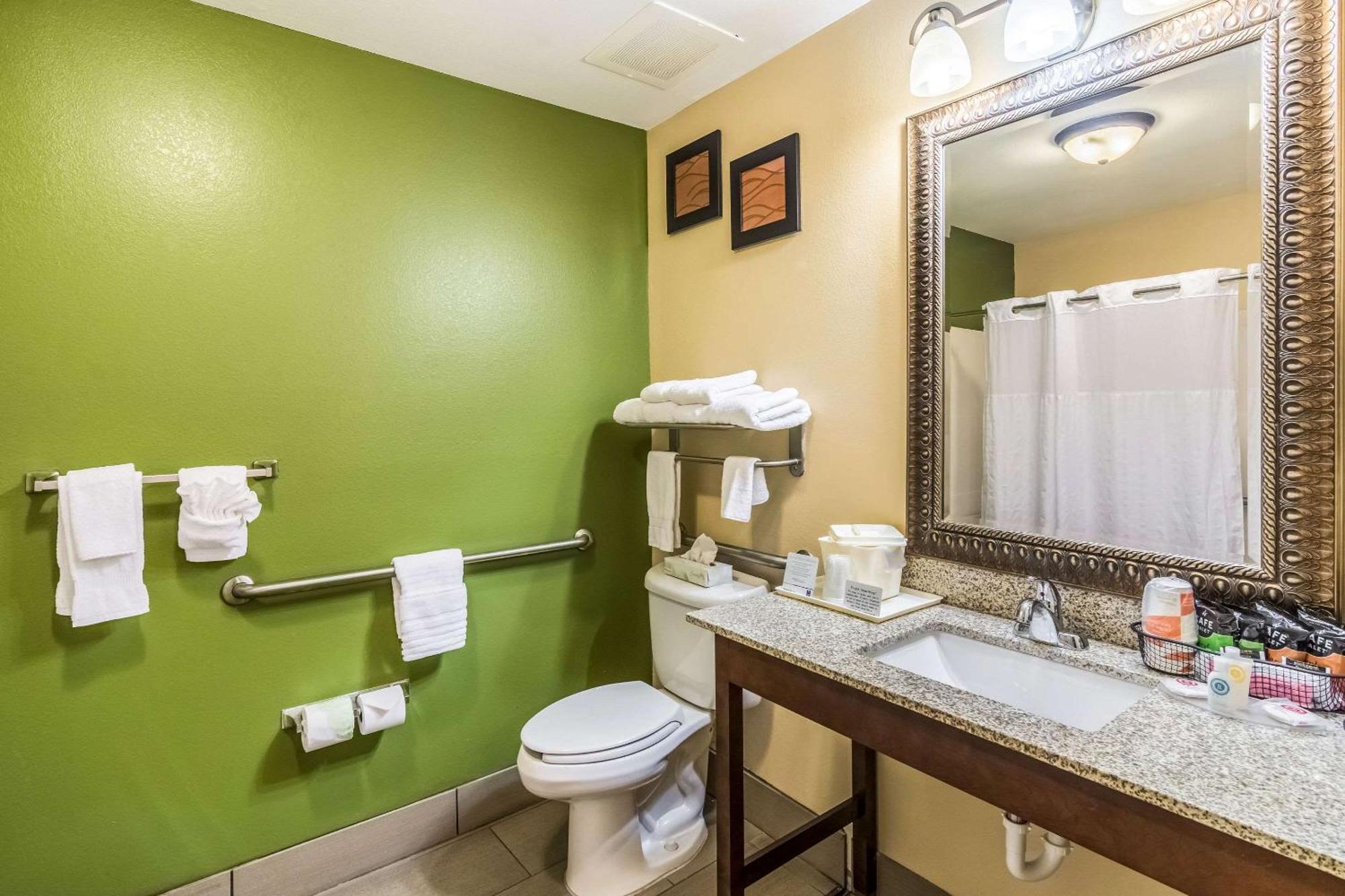 Comfort Inn & Suites Panama City North Екстериор снимка